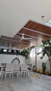 פרגולה צפה דמוי עץ